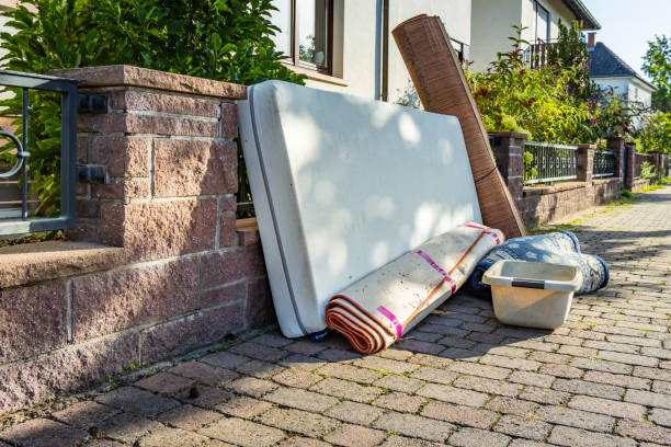 Best Hot Tub Removal  in Bridgeton, MO